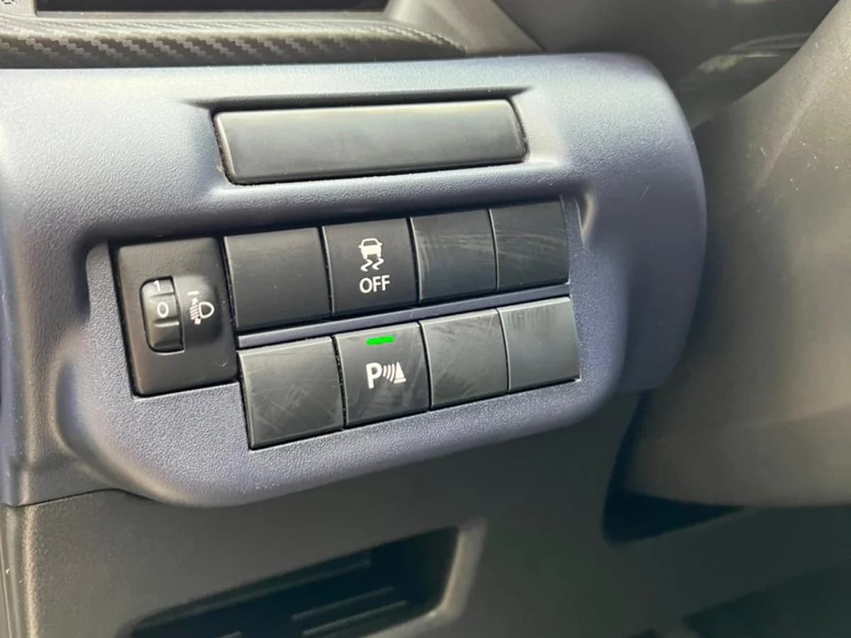 SUZUKI BALENO GLS 1.5L AT HB AÑO 2023 (pérdida asimilada) - Imagen 18