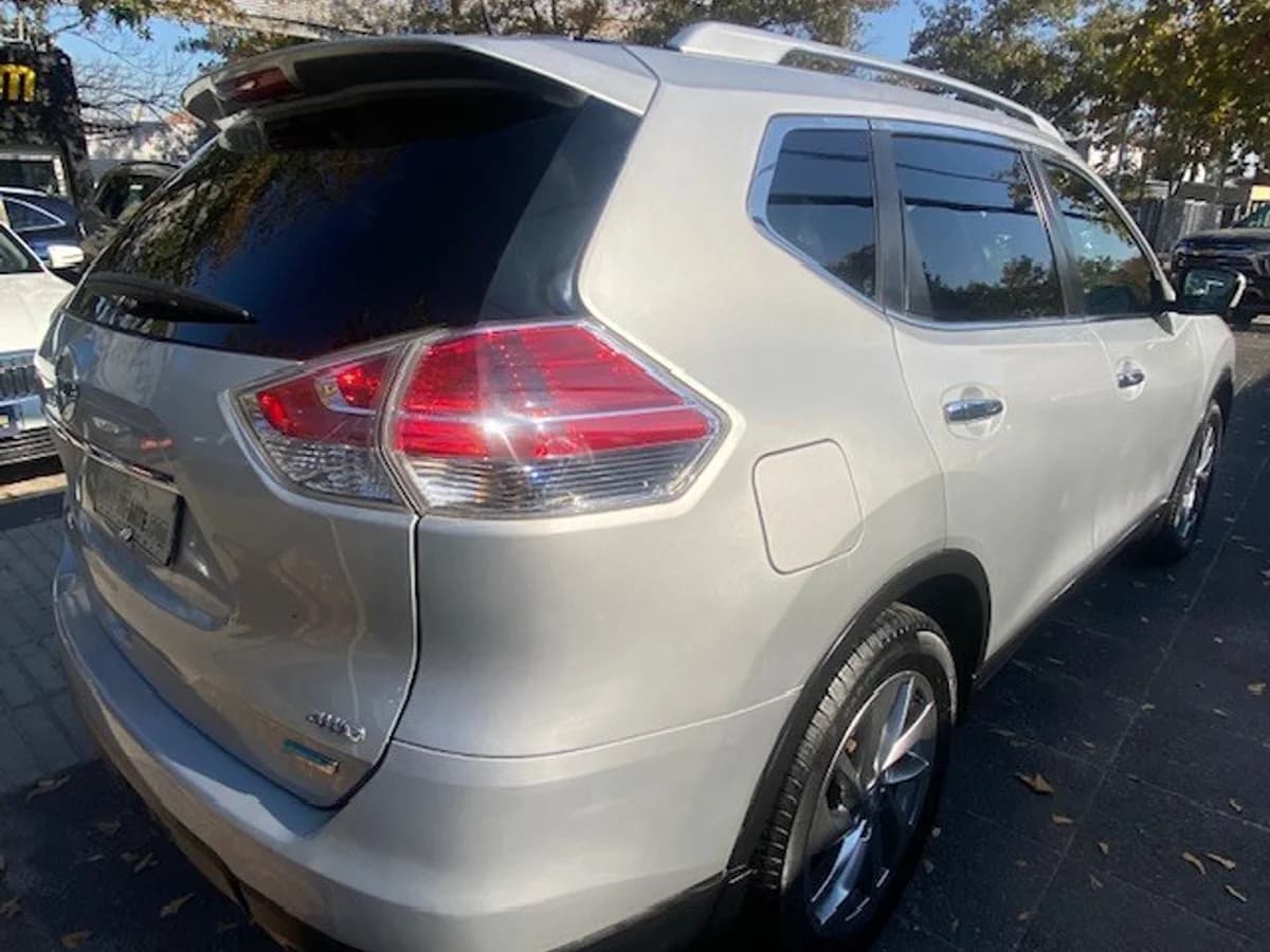 NISSAN X-TRAIL 2.5 Aut.4x4 2015 - Imagen 3