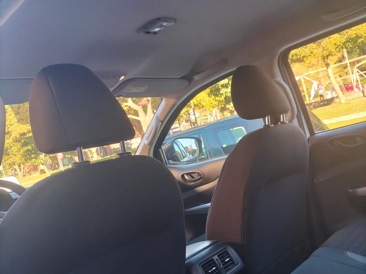 Se vende Nissan Navara 2.3 Diesel - Imagen 4