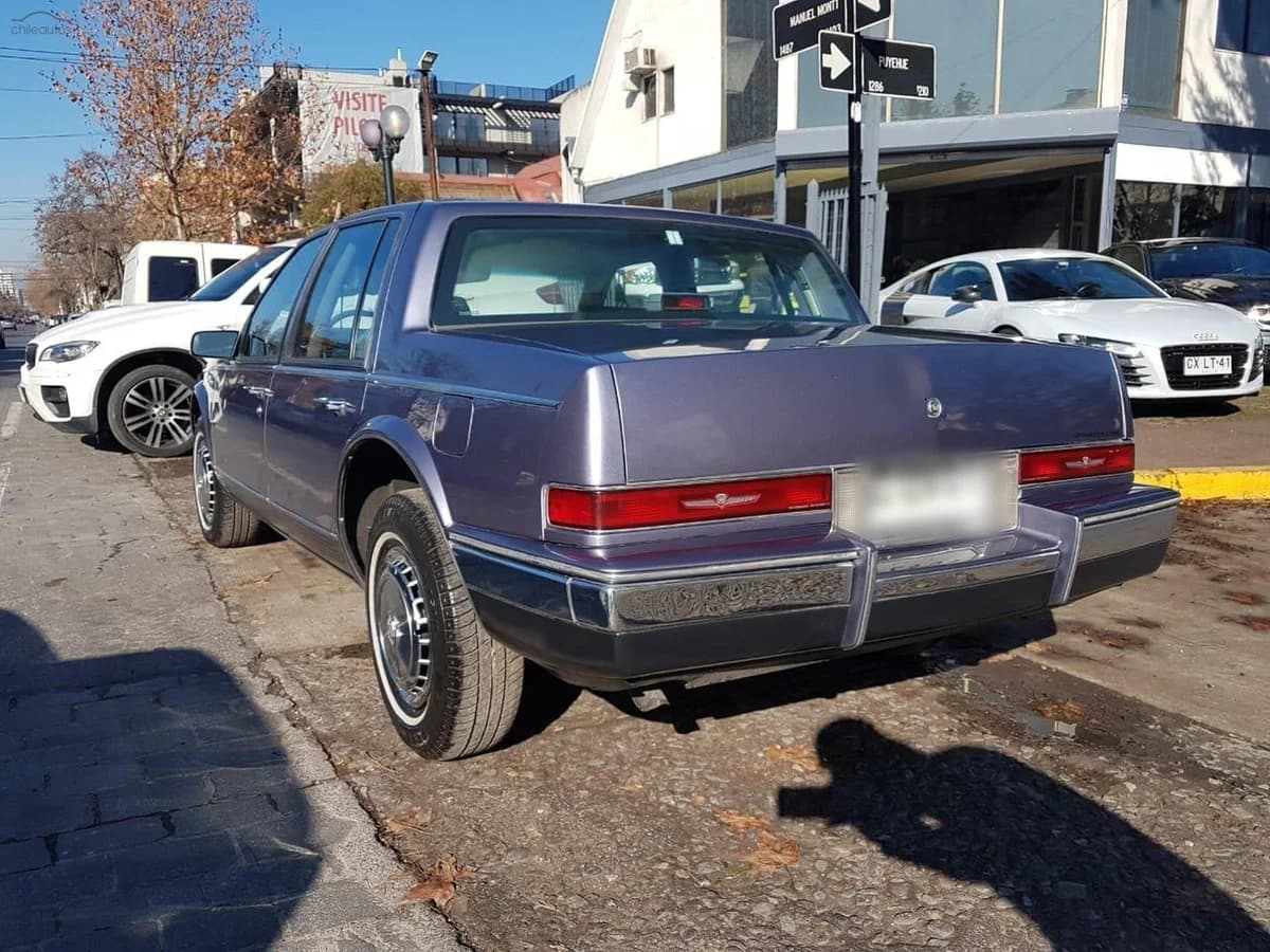 Cadillac Seville V8 1987 - Clásico Americano de Época - Imagen 4
