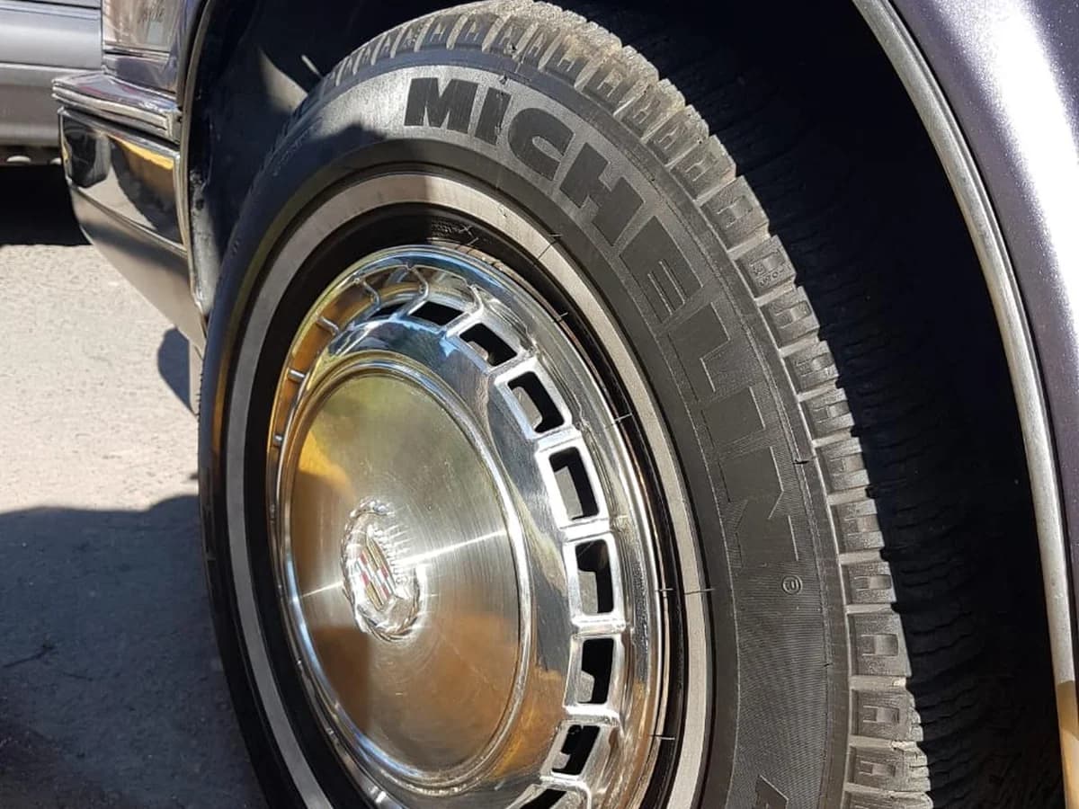Cadillac Seville V8 1987 - Clásico Americano de Época - Imagen 7