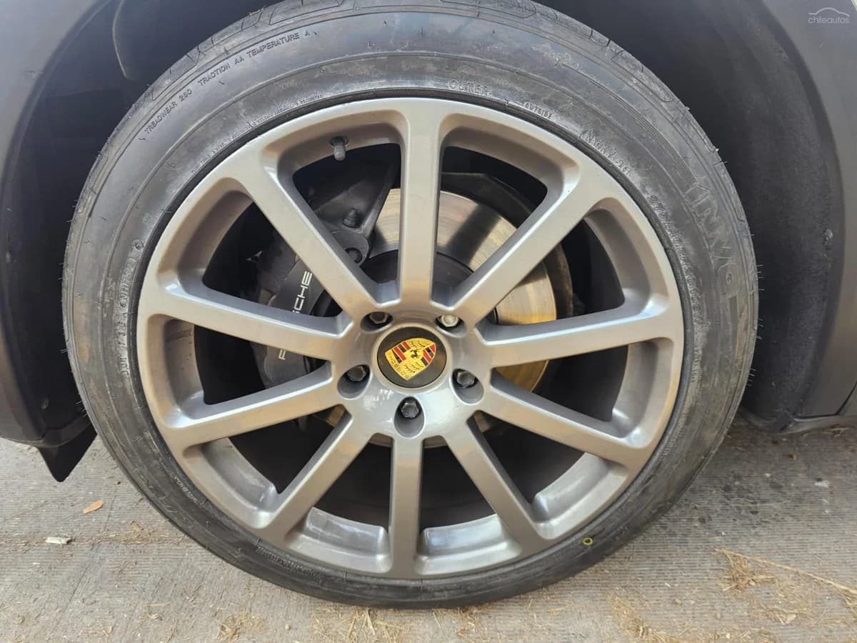 Porsche Cayenne 3.0 Turbo Diesel 2012 - Imagen 2