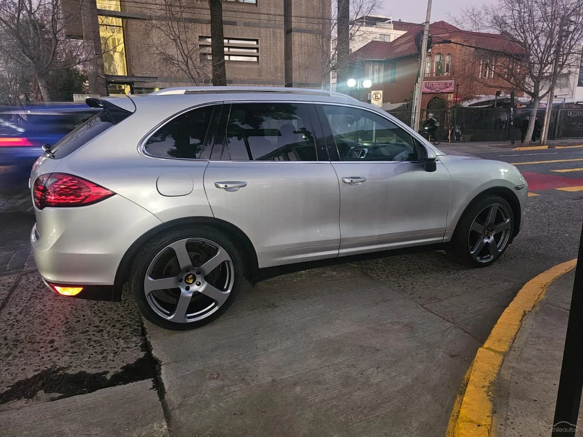Porsche Cayenne 3.0 Turbo Diesel 2012 - Imagen 5