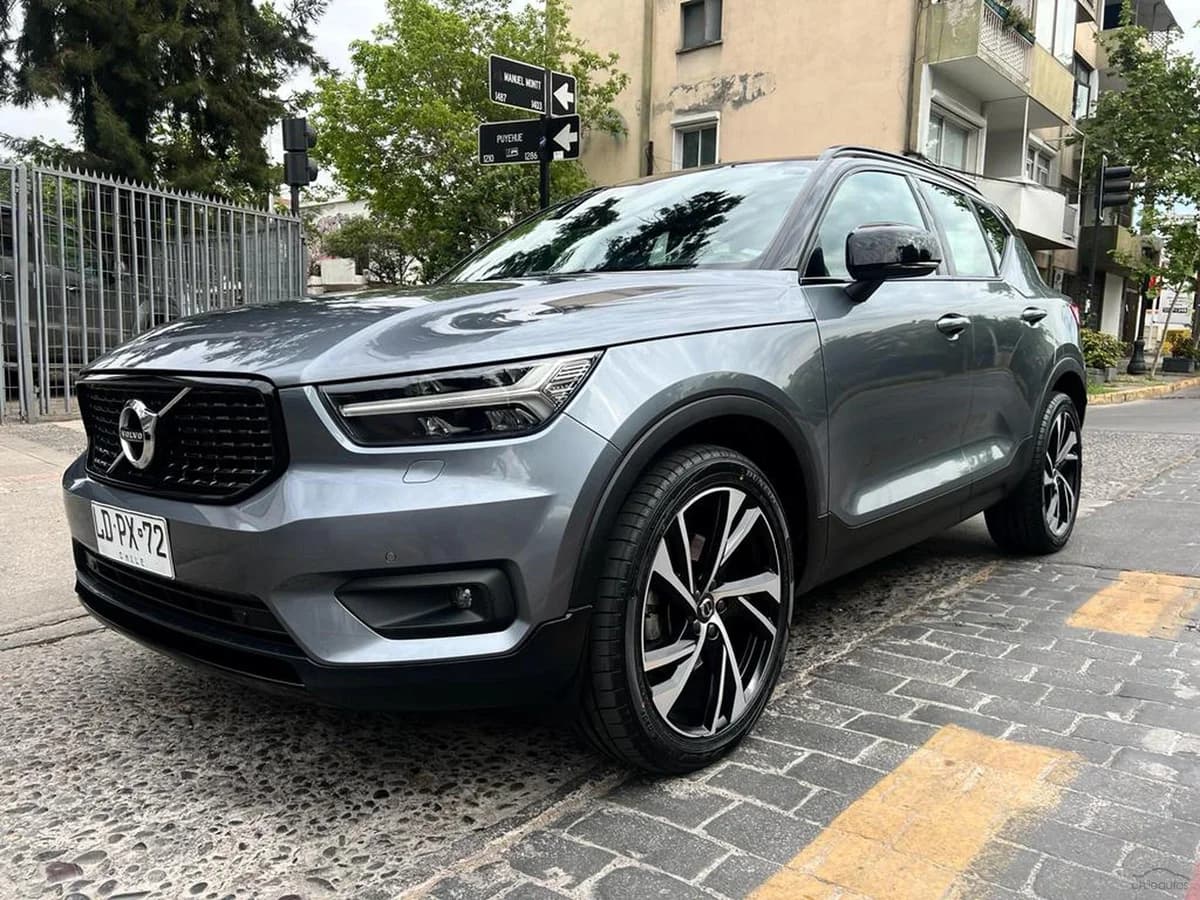 VOLVO XC40 T5 R-DESIGN 2019 - Imagen 1