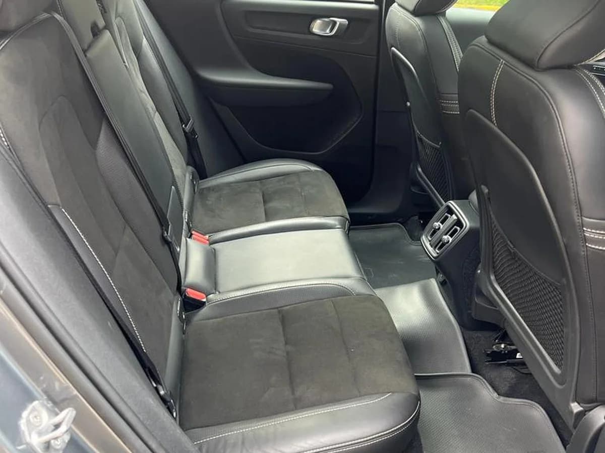 VOLVO XC40 T5 R-DESIGN 2019 - Imagen 8