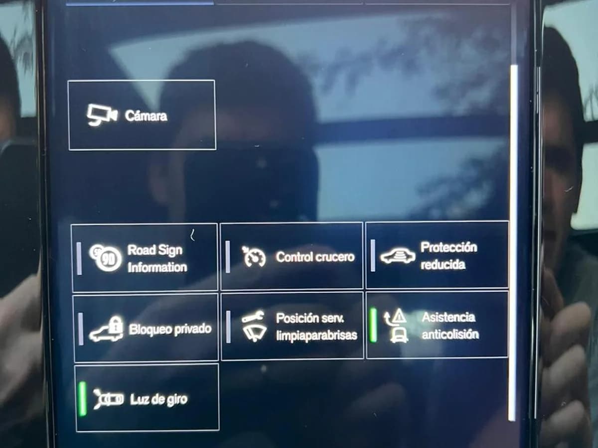VOLVO XC40 T5 R-DESIGN 2019 - Imagen 13