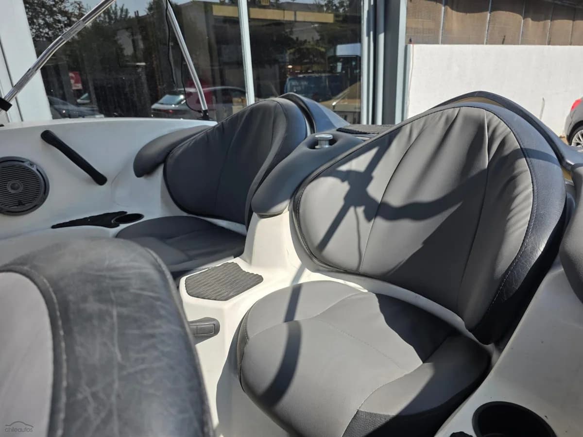 Sea-Doo Speedster 2004 - Lancha de Lujo en Excelente Estado - Imagen 8