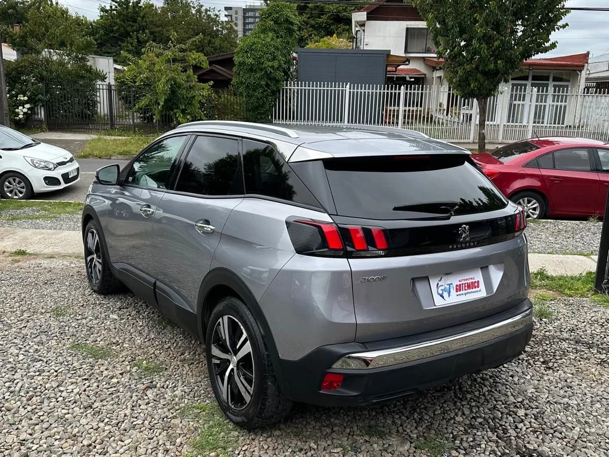 PEUGEOT 3008 1.6 BLUEHDI DIÉSEL AT 2019 - Imagen 3