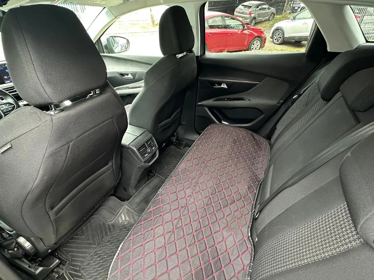 PEUGEOT 3008 1.6 BLUEHDI DIÉSEL AT 2019 - Imagen 9