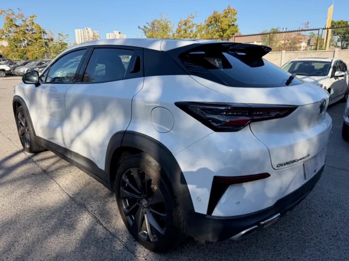 2022 Changan Uni-T 1.5T Elite DCT Auto - Imagen 6