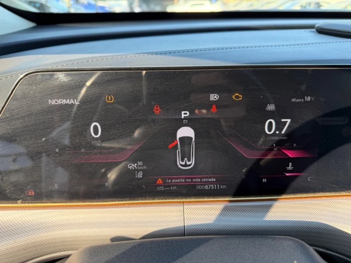 2022 Changan Uni-T 1.5T Elite DCT Auto - Imagen 9