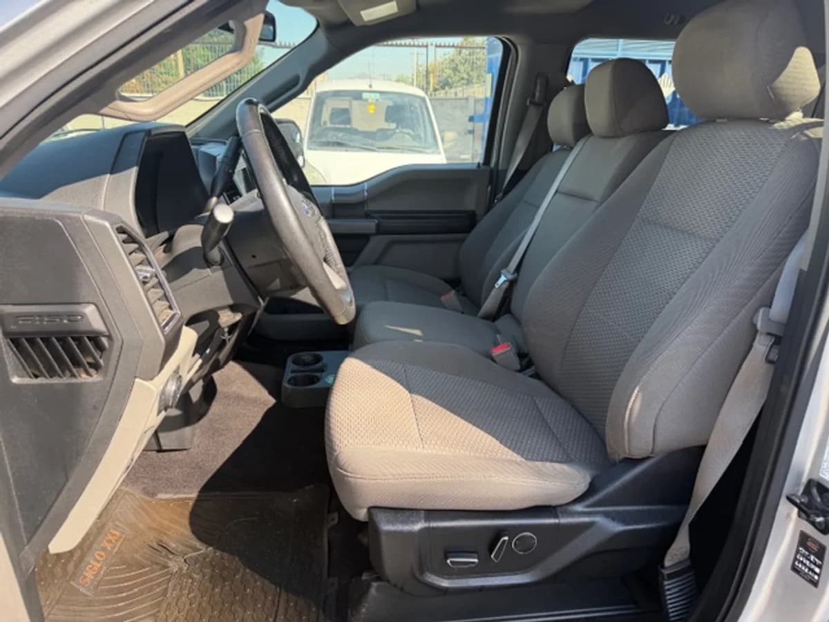 2019 Ford F-150 5.0 Double Cab XLT 4WD - Imagen 8