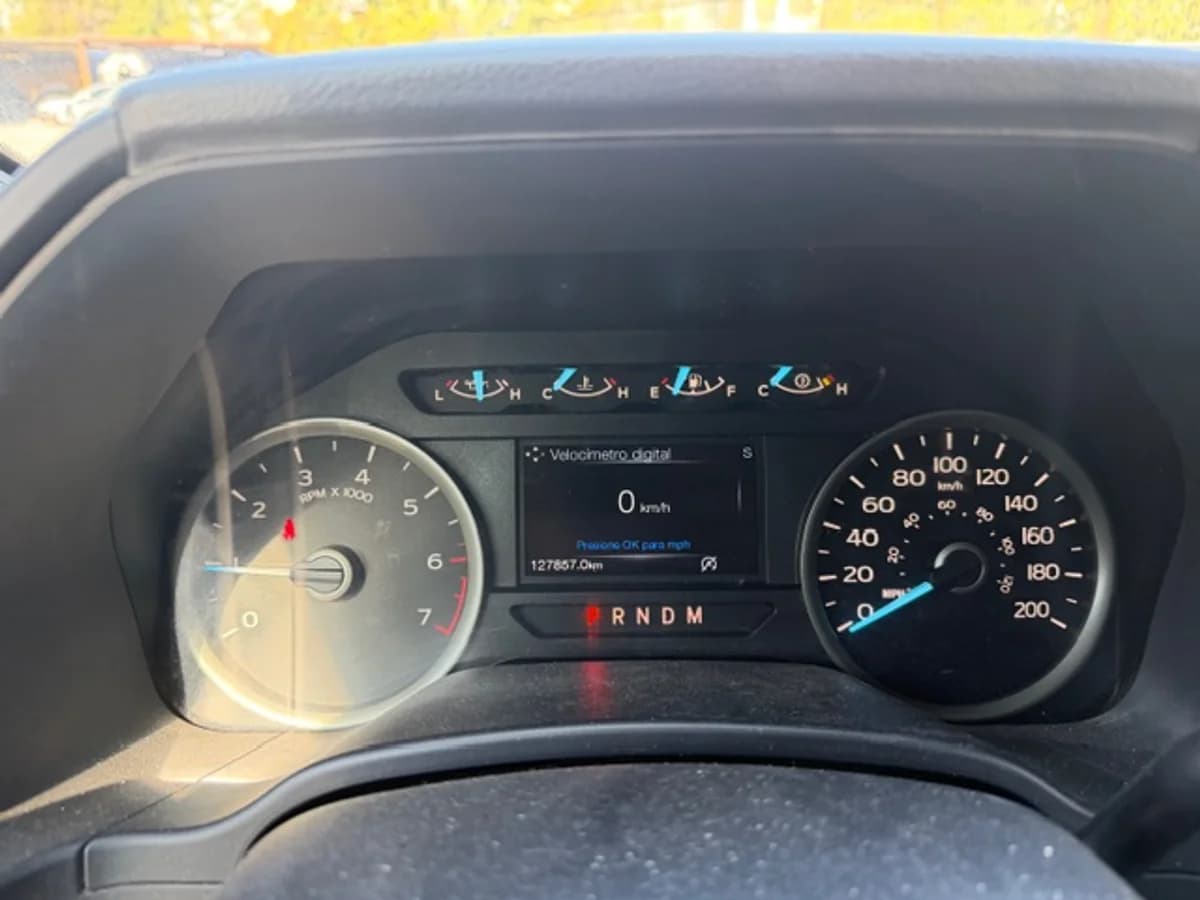 2019 Ford F-150 5.0 Double Cab XLT 4WD - Imagen 9