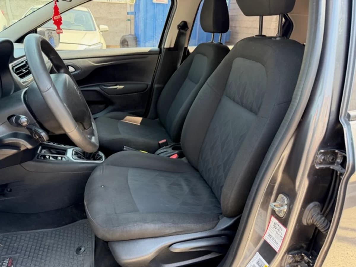 2022 Citroën C-Elysee 1.6 Manual HDI 92 Feel - Imagen 8