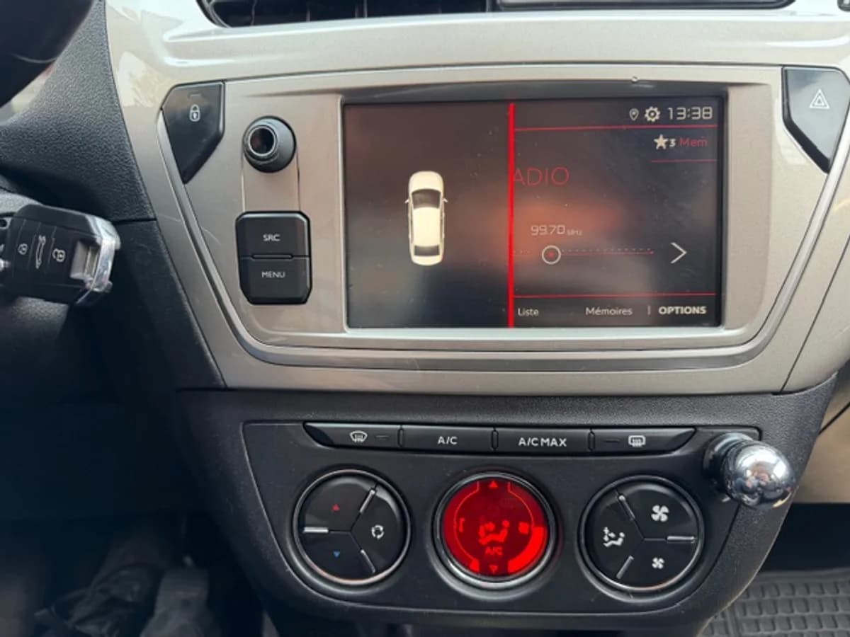 2022 Citroën C-Elysee 1.6 Manual HDI 92 Feel - Imagen 10