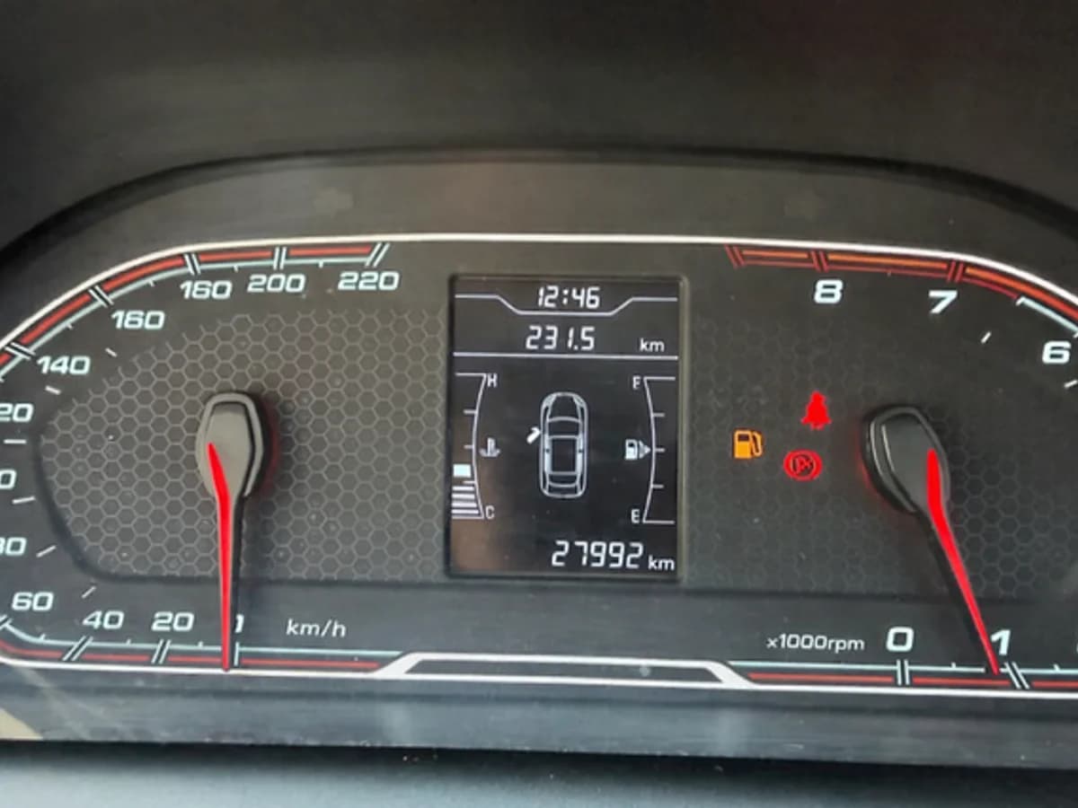 2024 Chery Tiggo 2 1.5 GL - Imagen 9