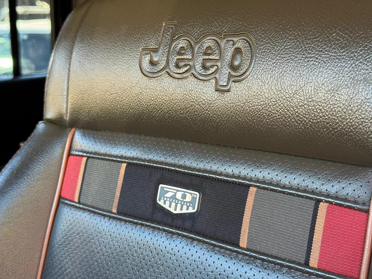JEEP WRANGLER 70TH - Imagen 14