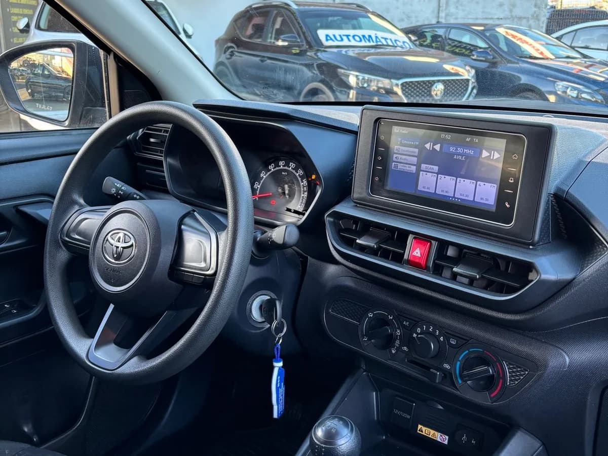 TOYOTA RAIZE 1.2 I 4X2 MT 5P - Imagen 5