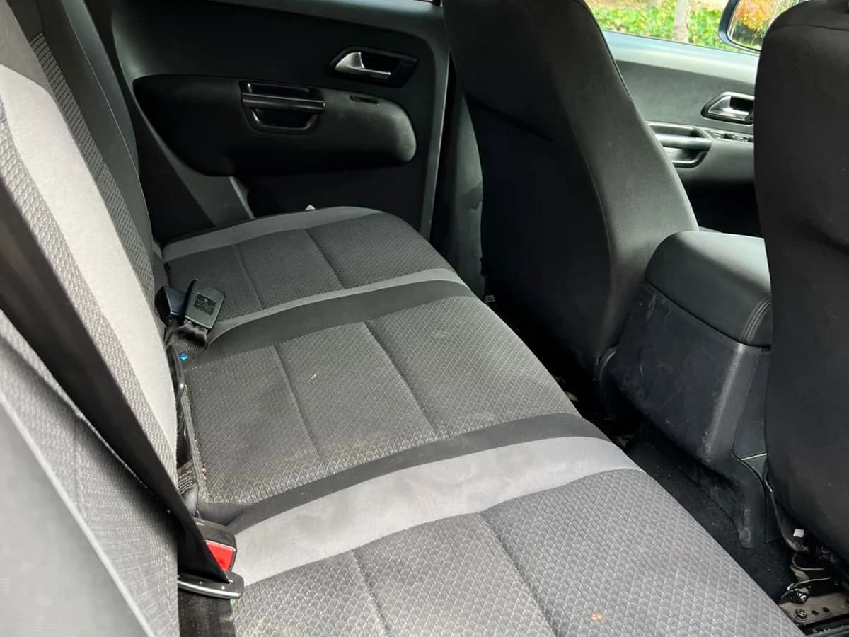 VOLKSWAGEN AMAROK TRENDLINE 4X2 MT - Imagen 9