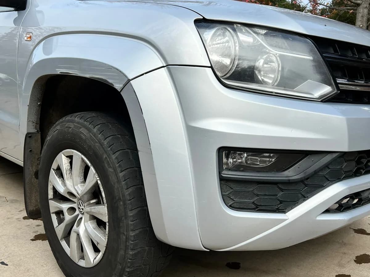 VOLKSWAGEN AMAROK TRENDLINE 4X2 MT - Imagen 10