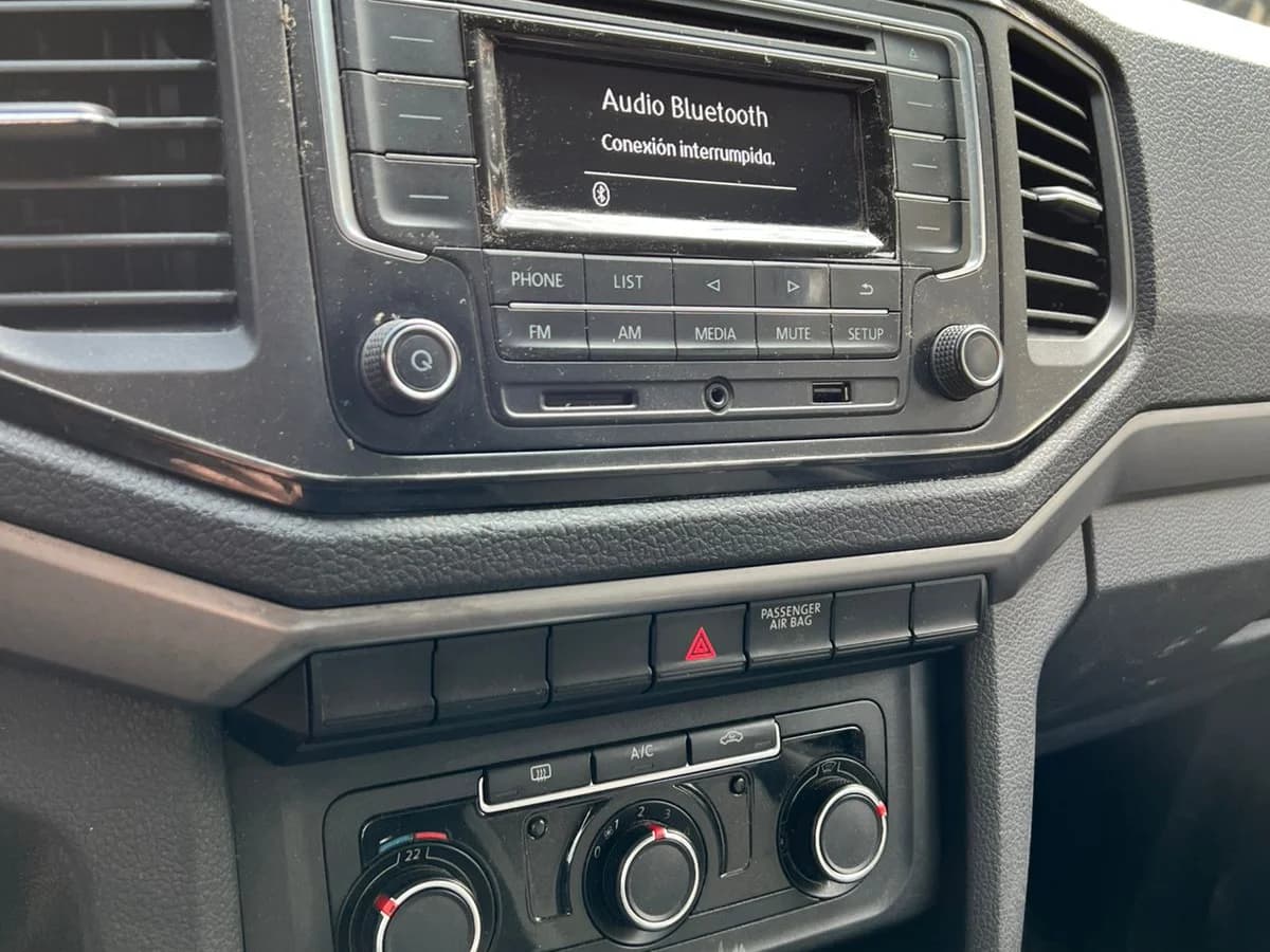 VOLKSWAGEN AMAROK TRENDLINE 4X2 MT - Imagen 15