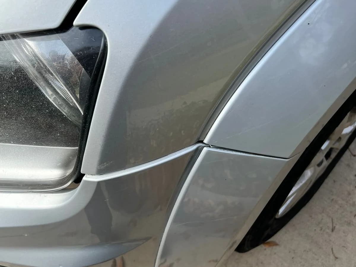 VOLKSWAGEN AMAROK TRENDLINE 4X2 MT - Imagen 19