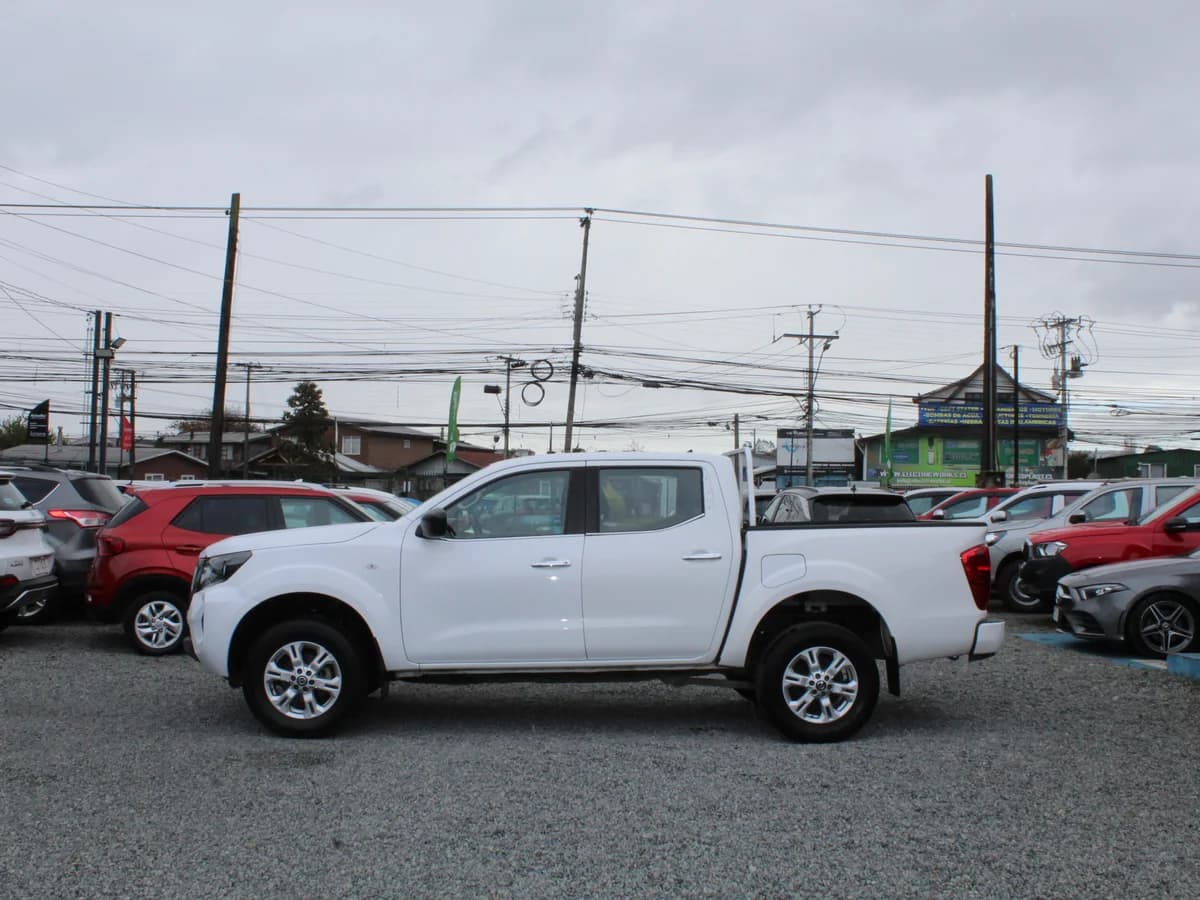 NISSAN NAVARA 4X4 DIÉSEL - Imagen 11