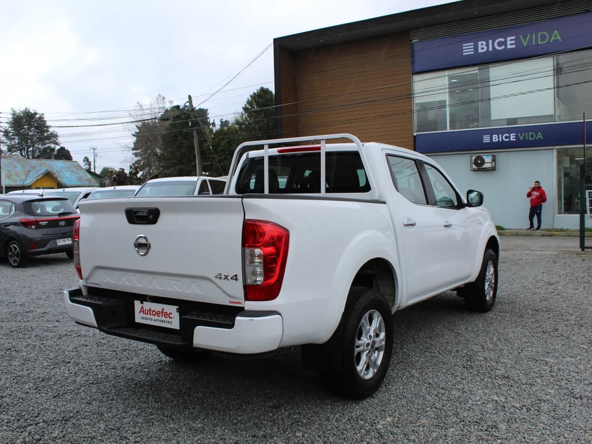 NISSAN NAVARA 4X4 DIÉSEL - Imagen 7