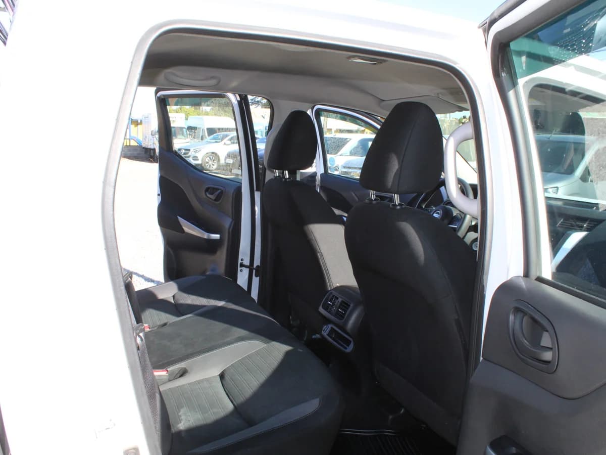 NISSAN NAVARA 4X4 DIÉSEL - Imagen 7