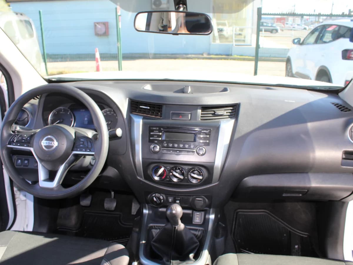 NISSAN NAVARA 4X4 DIÉSEL - Imagen 8