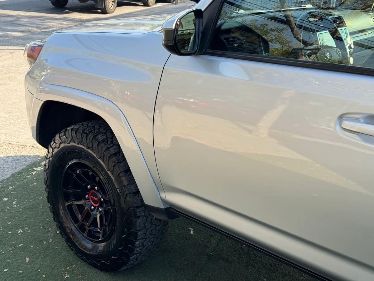 Toyota 4Runner SR5 2022 - Imagen 8