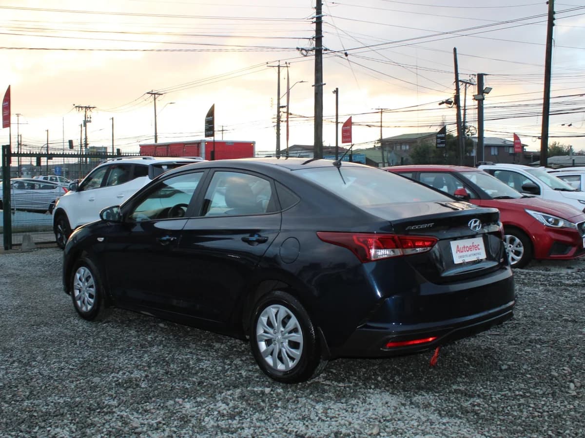 HYUNDAI ACCENT HCI 1.4 A/C 2021 - Imagen 9