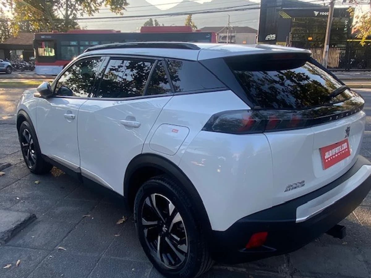PEUGEOT 2008 2008 BLUE HDI 2021 - Imagen 5