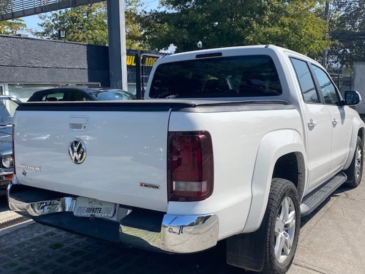 VOLKSWAGEN AMAROK Highline TDI 4x4 2.0 AT 2023 - Imagen 2