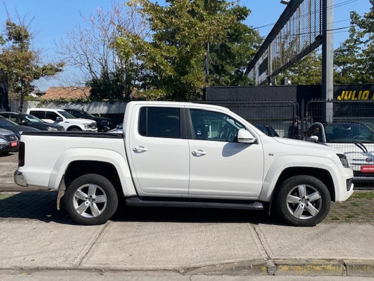 VOLKSWAGEN AMAROK Highline TDI 4x4 2.0 AT 2023 - Imagen 5