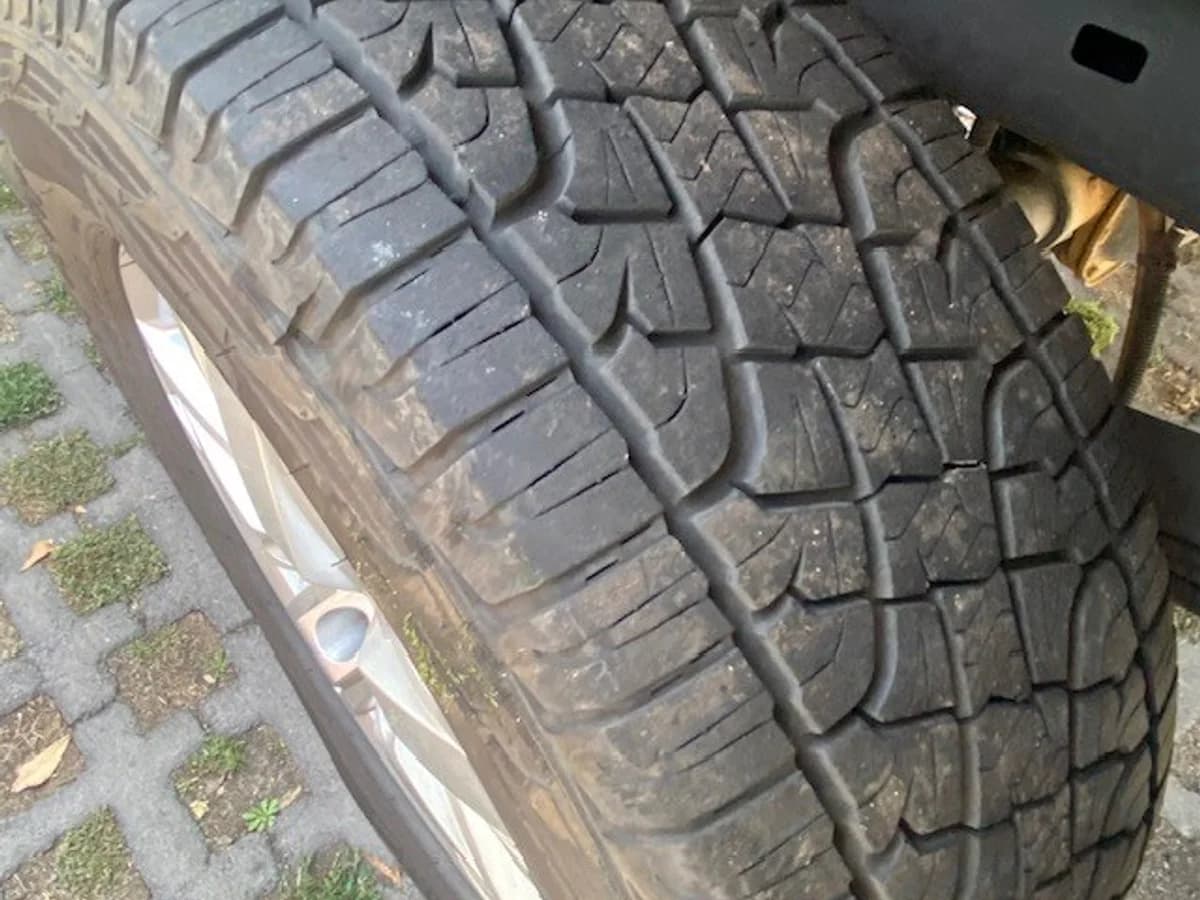 VOLKSWAGEN AMAROK Highline TDI 4x4 2.0 AT 2023 - Imagen 7