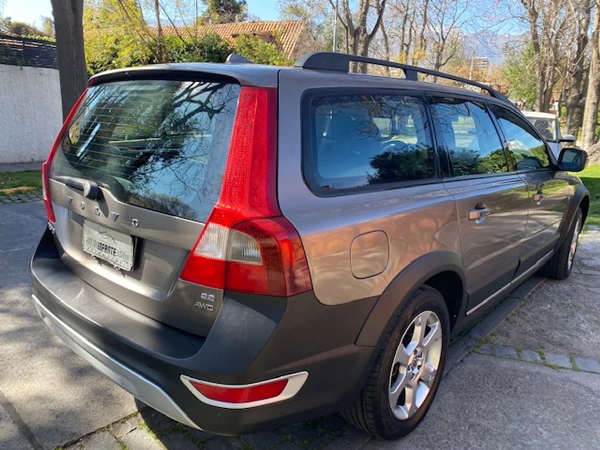 VOLVO XC70 3.2 SW 2009 - Imagen 2