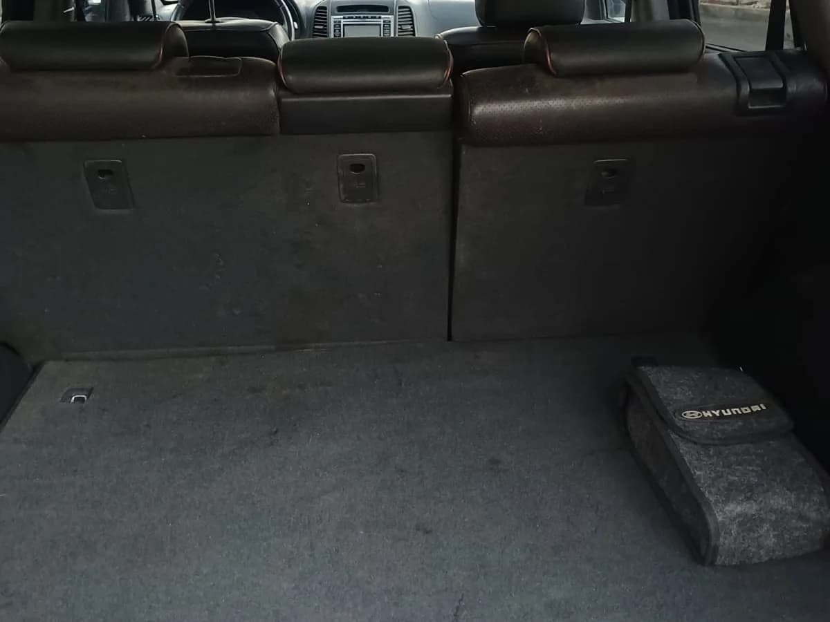 HYUNDAI SANTA FE 2.7 AUT 4X4 FULL - Imagen 9