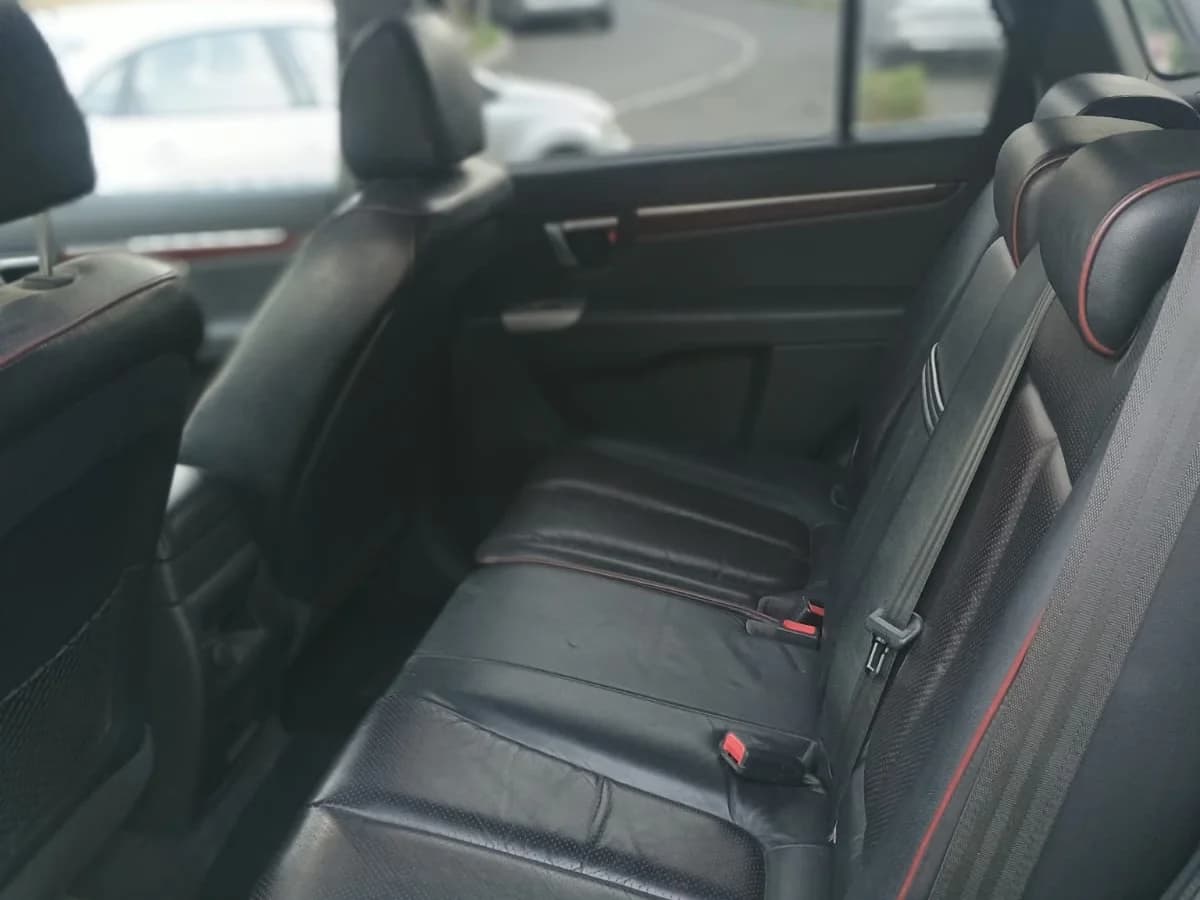 HYUNDAI SANTA FE 2.7 AUT 4X4 FULL - Imagen 15