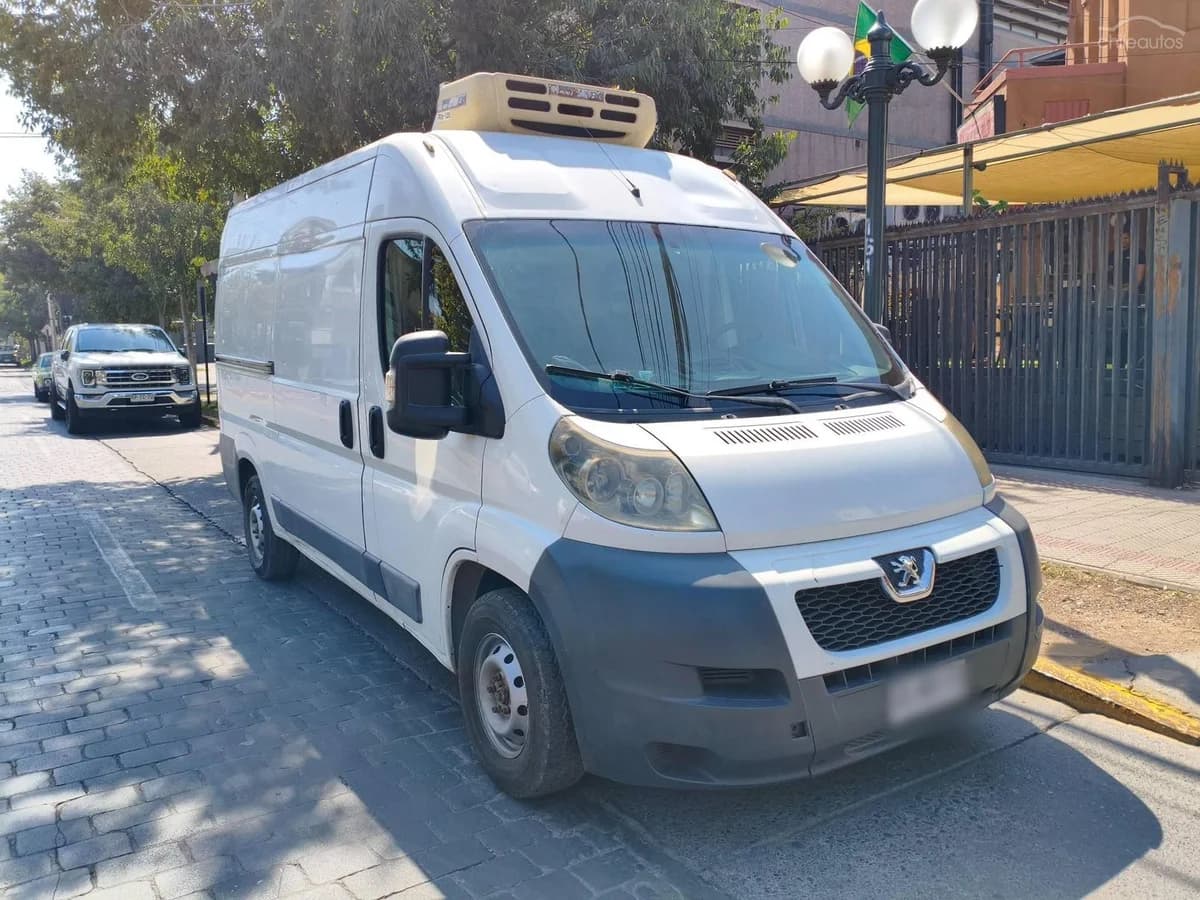 Peugeot Boxer 2.2 HDI 110 HP L2H2 AA - Imagen 1