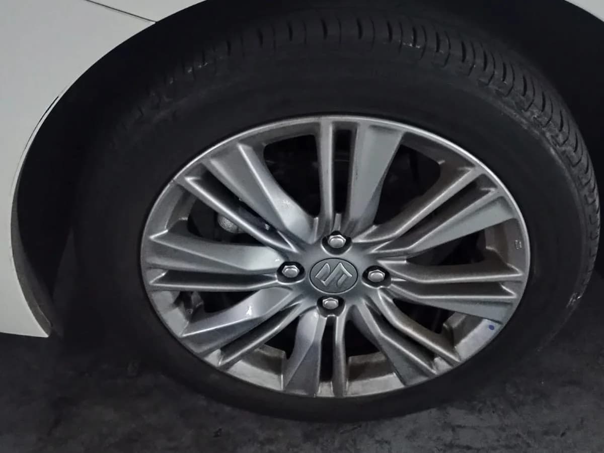 SUZUKI BALENO GLX HB 1.4L AUT - Imagen 9