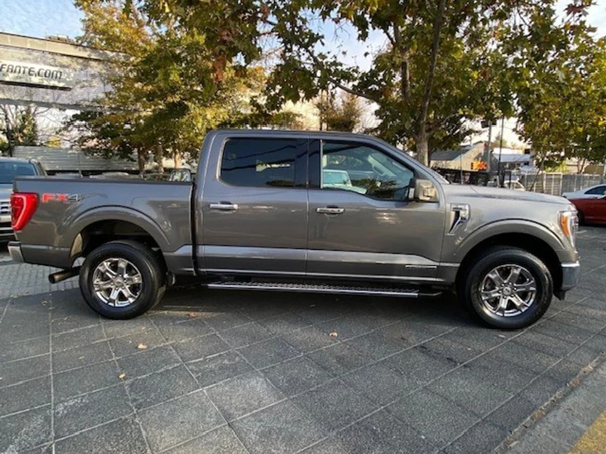 FORD F-150 3.0 XLT DIESEL 2022 - Imagen 6