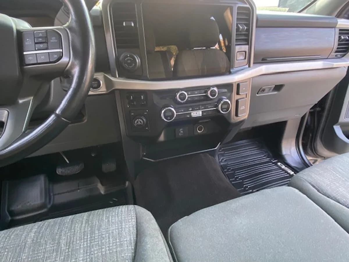 FORD F-150 3.0 XLT DIESEL 2022 - Imagen 22