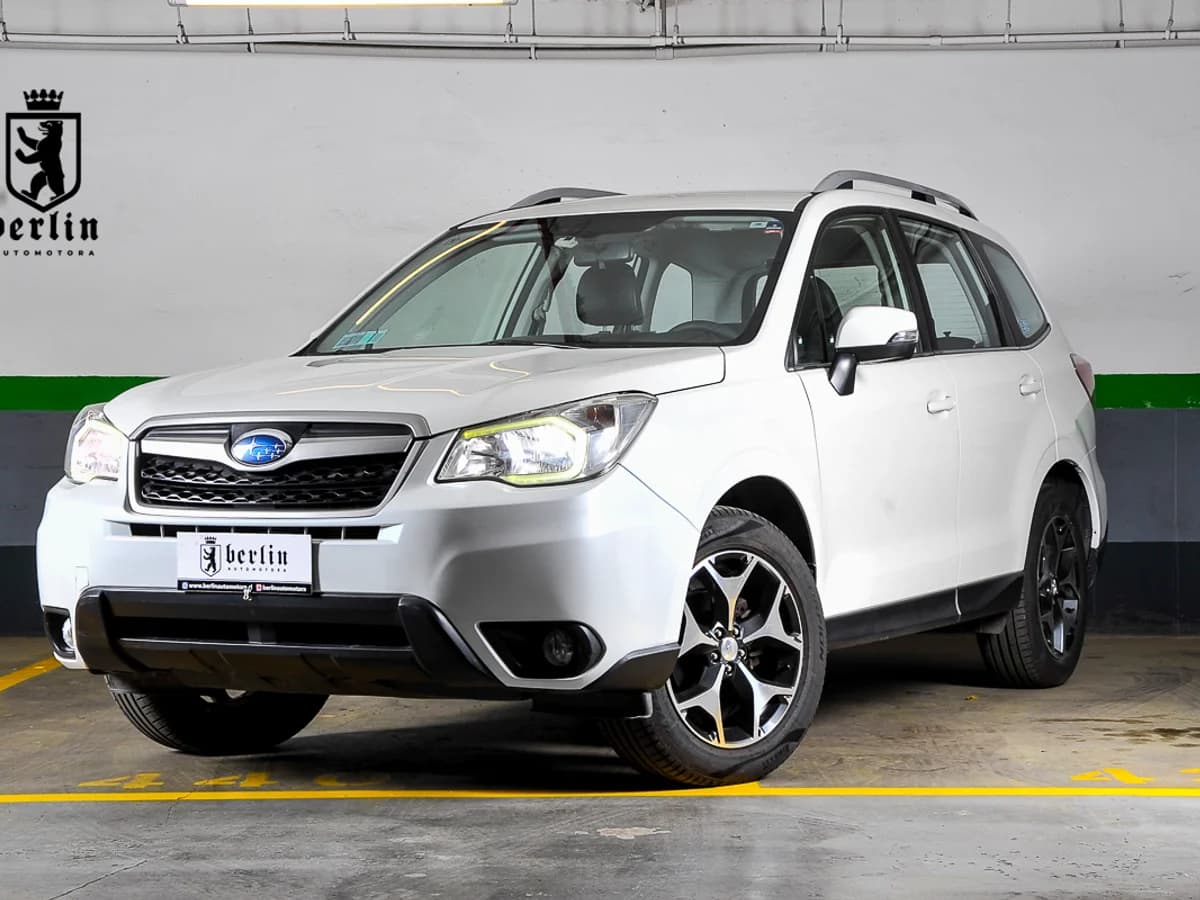2015 Subaru Forester 2.5L Dynamic CVT AWD - Imagen 1