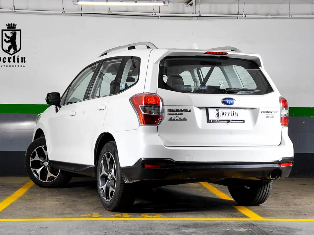 2015 Subaru Forester 2.5L Dynamic CVT AWD - Imagen 10