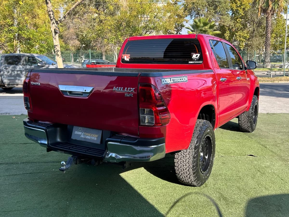 Toyota Hilux SR 2.8D 2019 - Imagen 8
