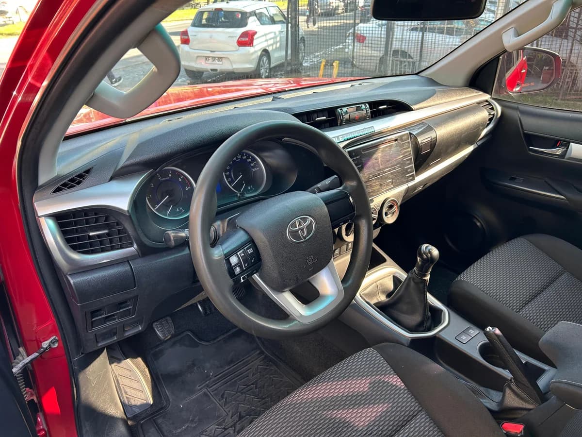 Toyota Hilux SR 2.8D 2019 - Imagen 15