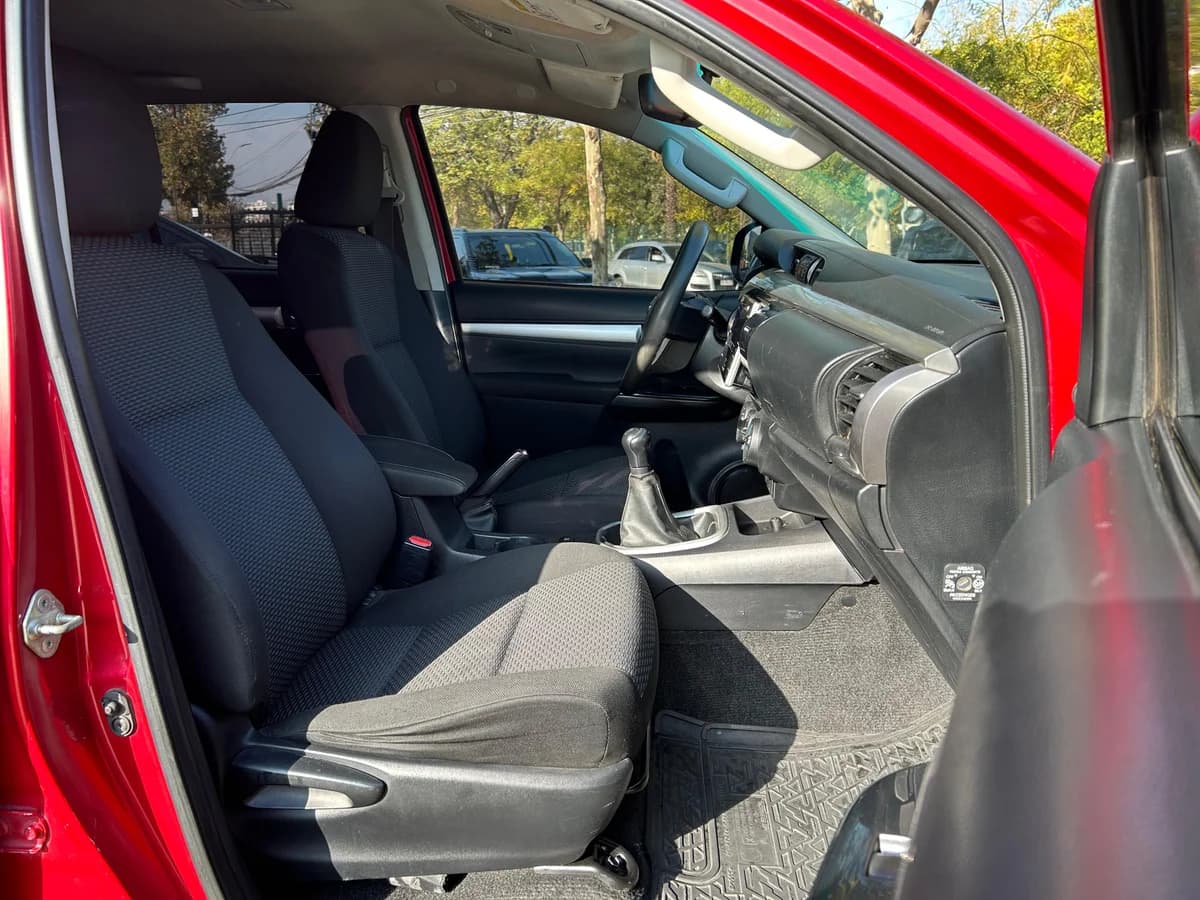 Toyota Hilux SR 2.8D 2019 - Imagen 16