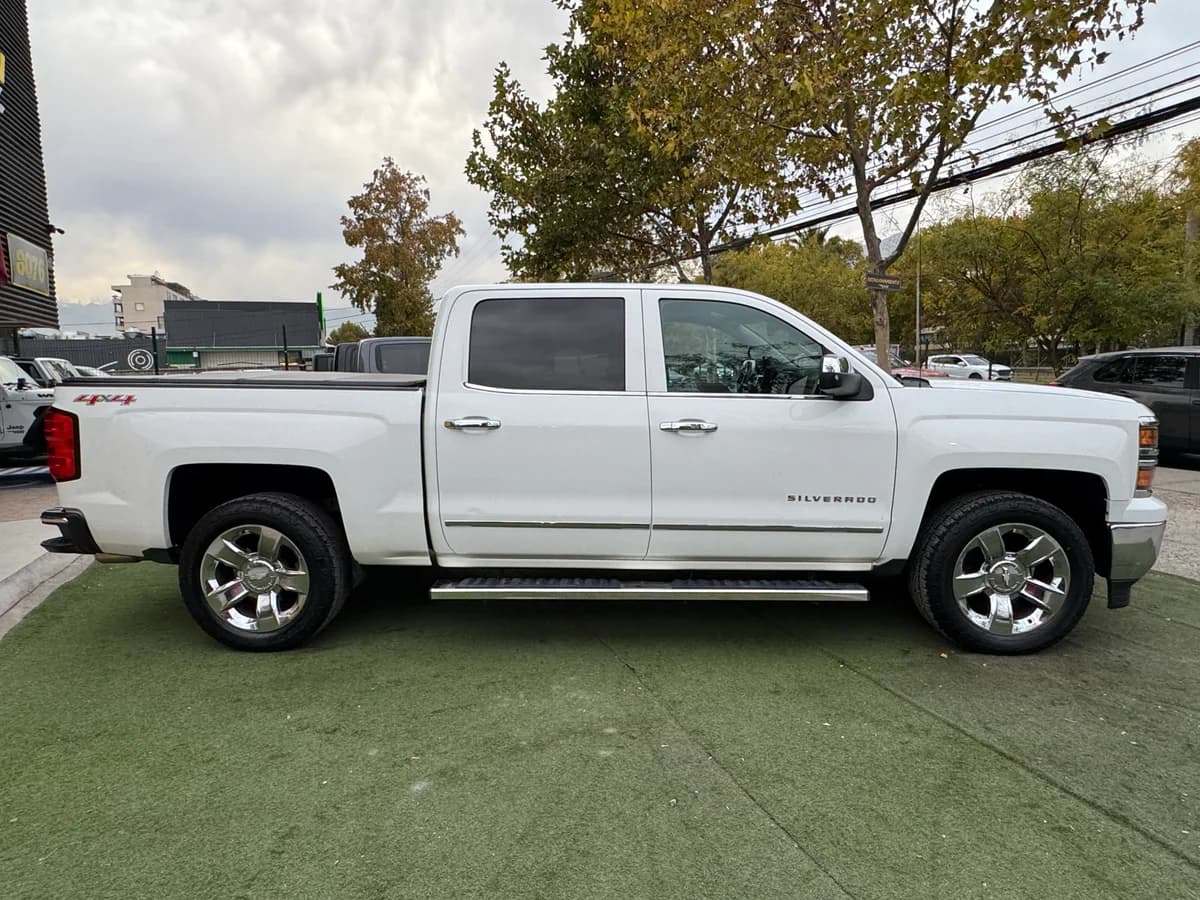 Chevrolet Silverado LTZ 2015 - Imagen 6