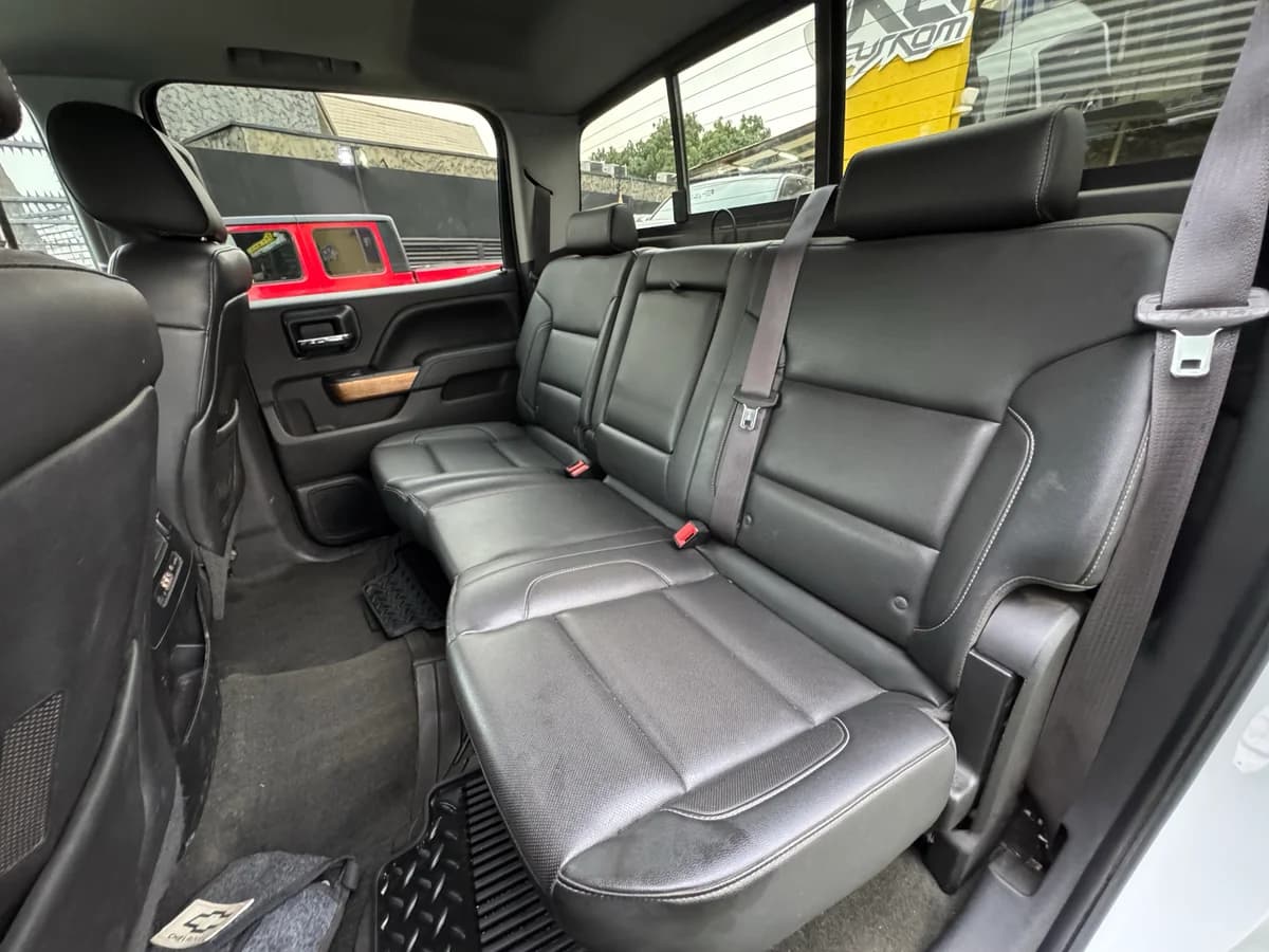 Chevrolet Silverado LTZ 2015 - Imagen 14